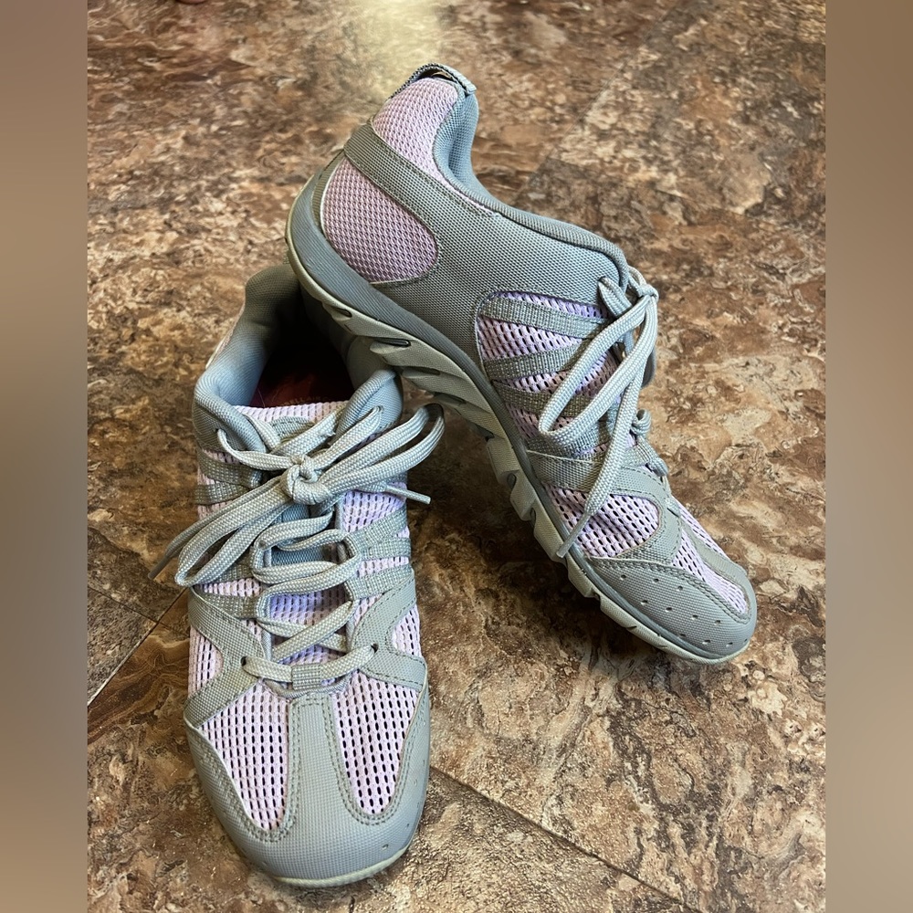 Merrell size 8 shoes